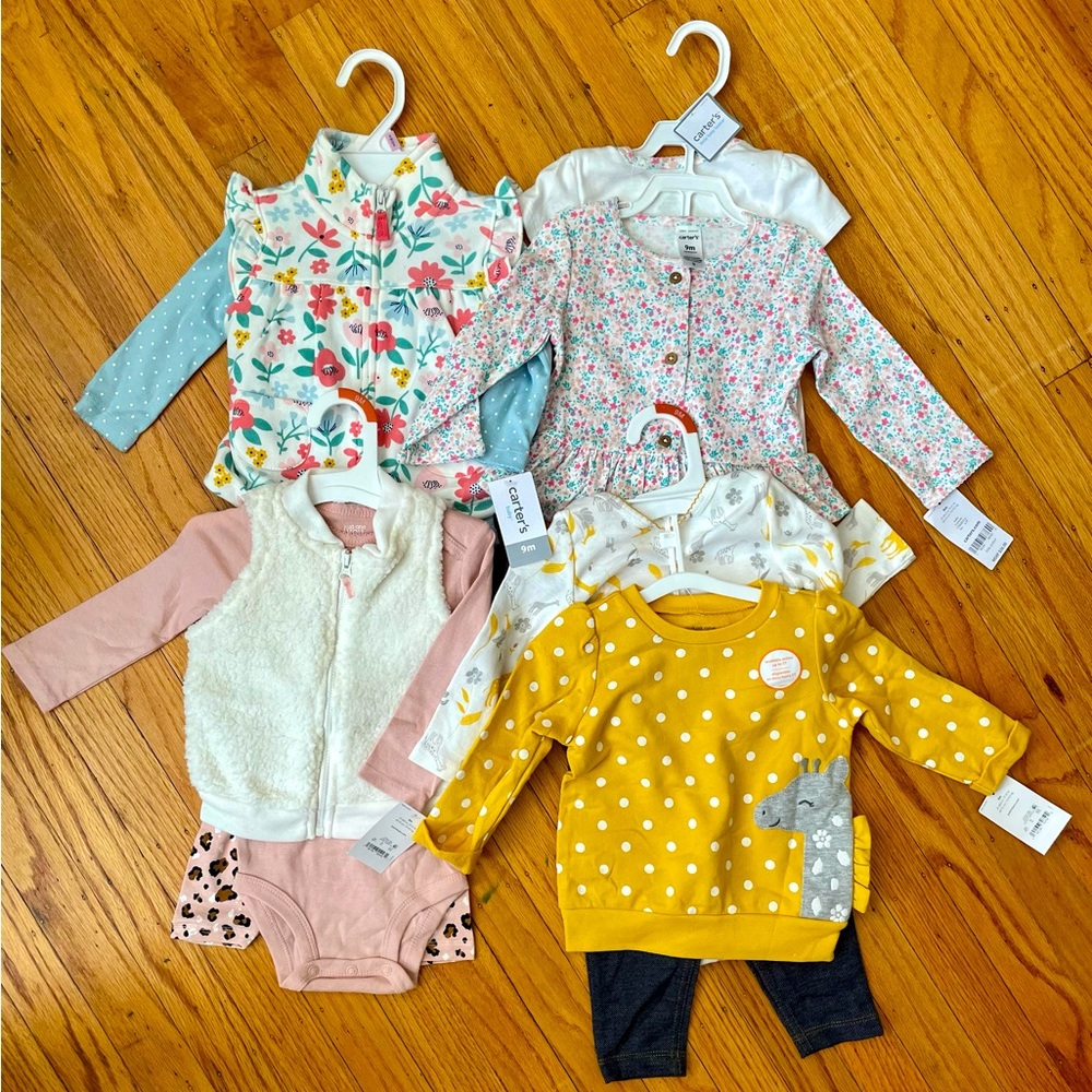 Carters 9 month girl outfits (set of 4)
